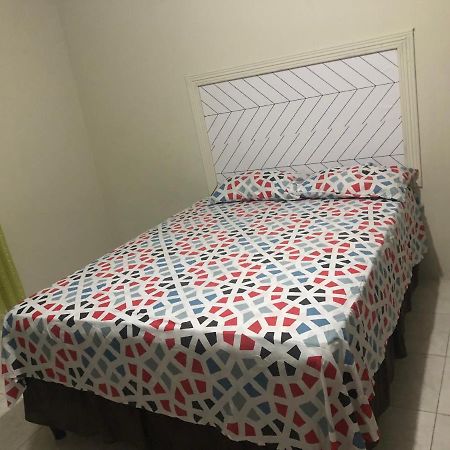 Apartmentswestvillage 2Bedroom Бухта Монтего Экстерьер фото